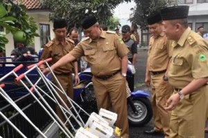 Bupati Serahkan Bantuan Alat Pertanian